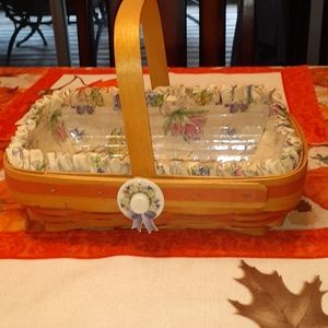 Preowned Longaberger 2000 Early Blossoms Basket
